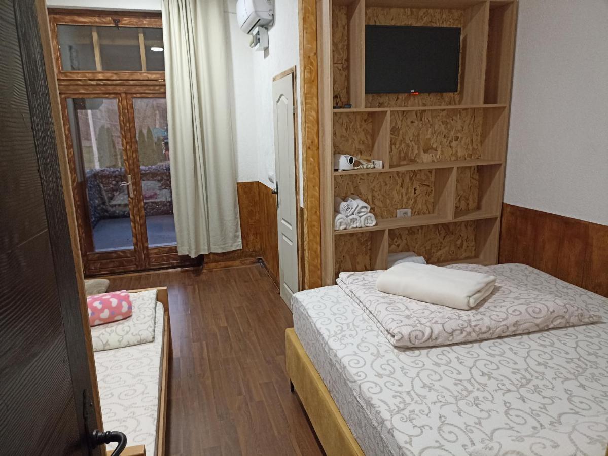 Etno Selo Bok Bed and Breakfast Vrhpolje Buitenkant foto