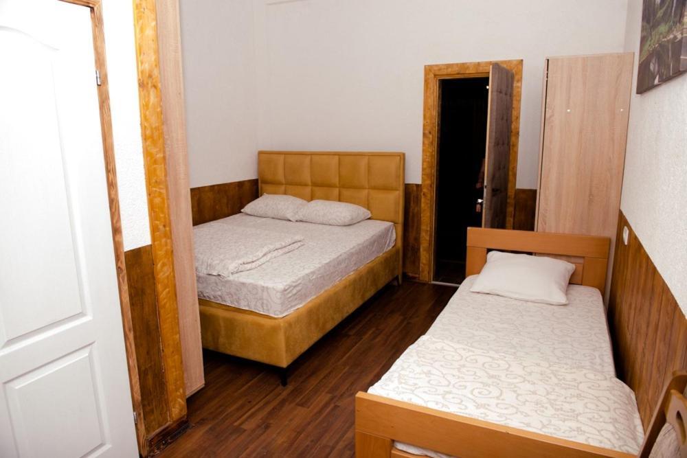 Etno Selo Bok Bed and Breakfast Vrhpolje Buitenkant foto