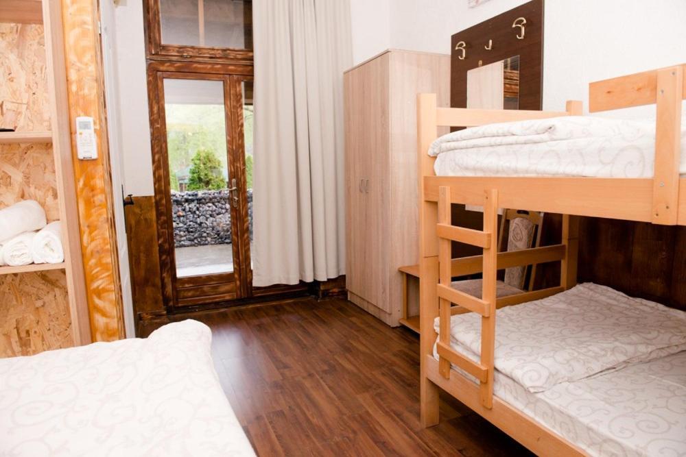 Etno Selo Bok Bed and Breakfast Vrhpolje Buitenkant foto